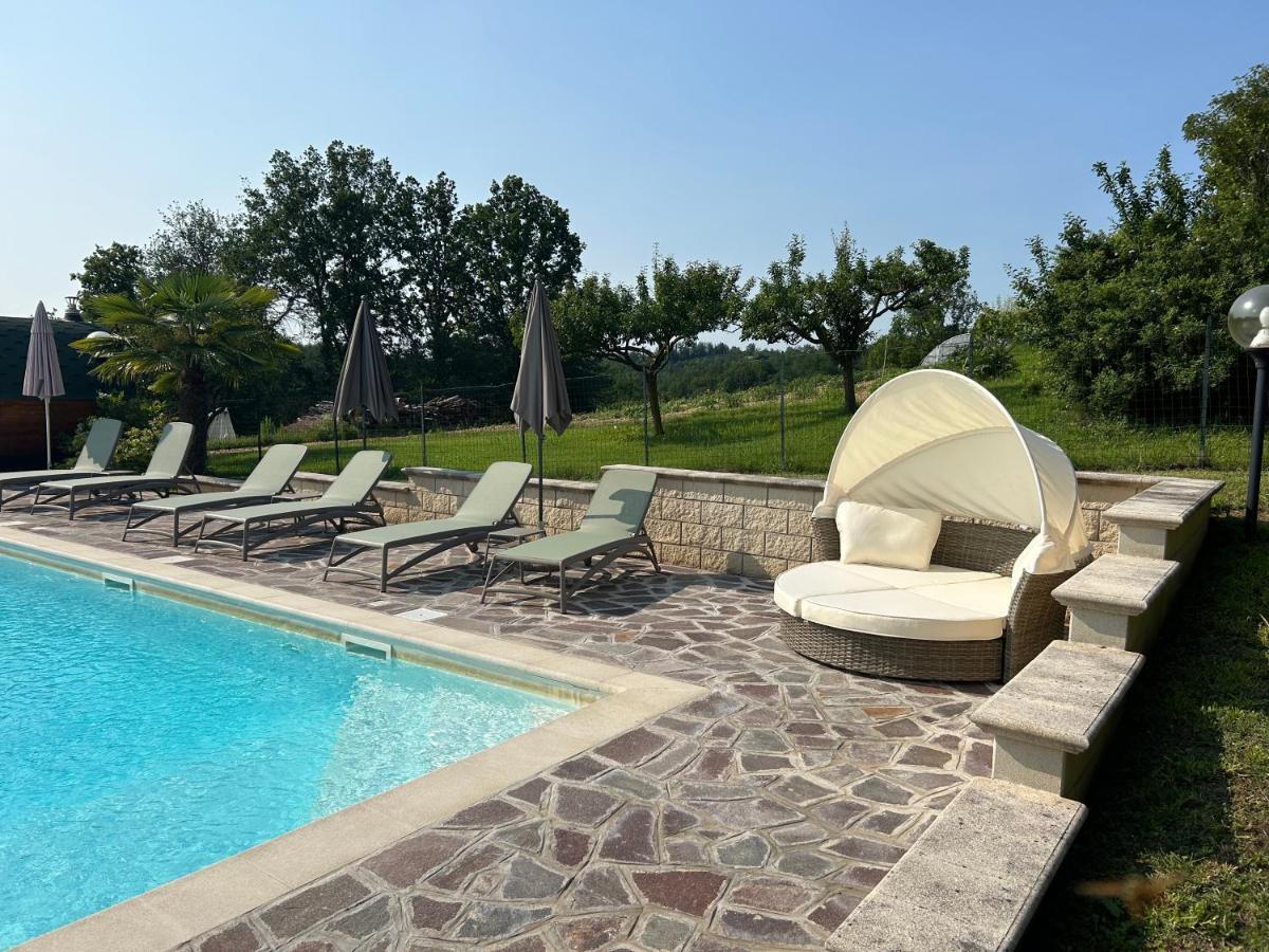 אסטי Agriturismo Tre Tigli מראה חיצוני תמונה