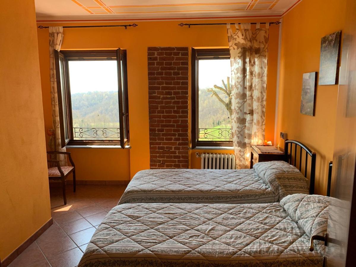אסטי Agriturismo Tre Tigli מראה חיצוני תמונה